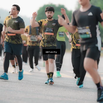 Runner Photo 6396748