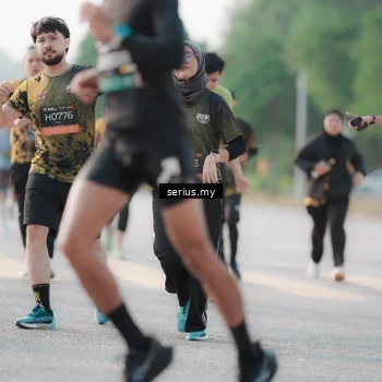 Runner Photo 6396752