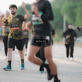 Runner Photo 6396760