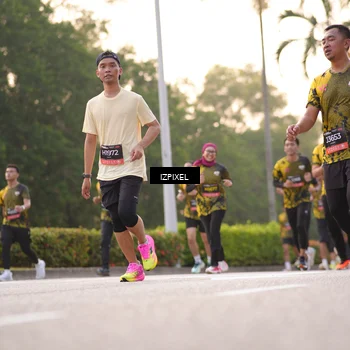 Runner Photo 6396768