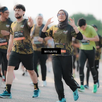 Runner Photo 6396775