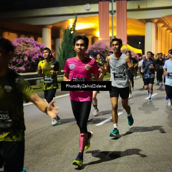 Runner Photo 6396780