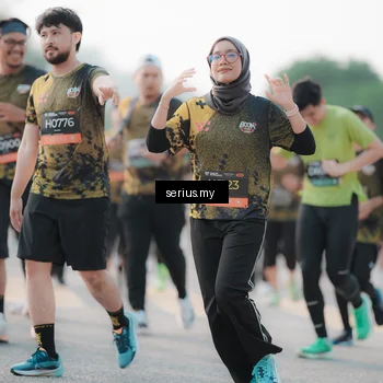 Runner Photo 6396793
