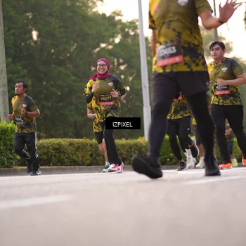 Runner Photo 6396799