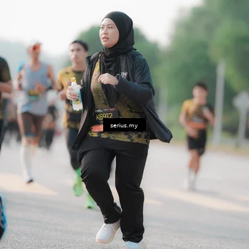 Runner Photo 6396824