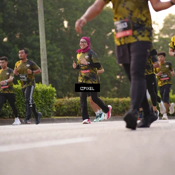 Runner Photo 6396838