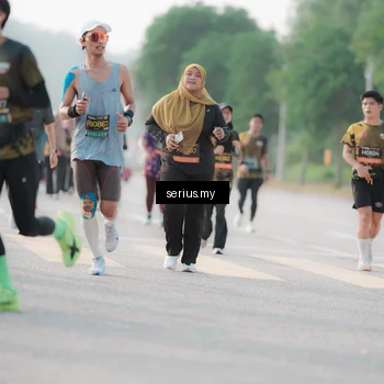 Runner Photo 6396842