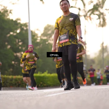 Runner Photo 6396846