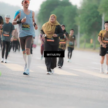 Runner Photo 6396855
