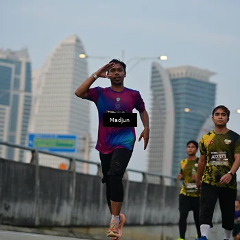 Runner Photo 6396880