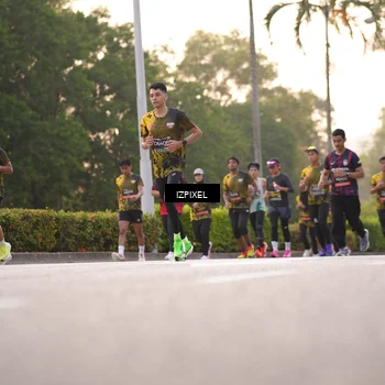 Runner Photo 6396933