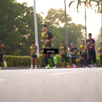 Runner Photo 6396940