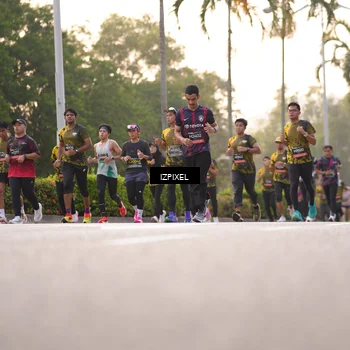 Runner Photo 6396954