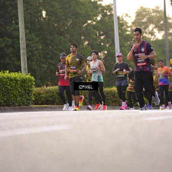 Runner Photo 6396993