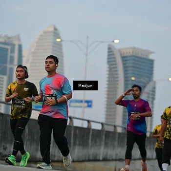 Runner Photo 6397011