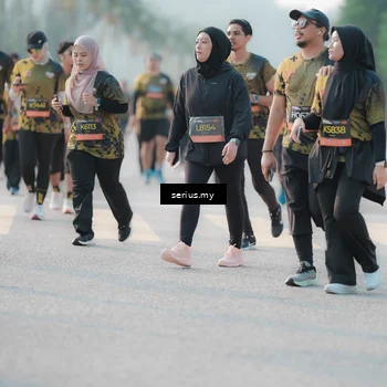 Runner Photo 6397044