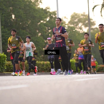 Runner Photo 6397088