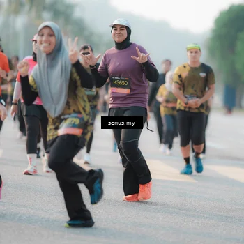 Runner Photo 6397100