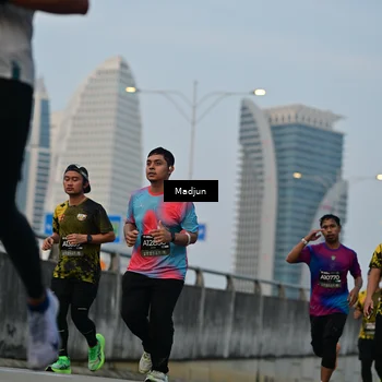 Runner Photo 6397135