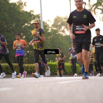 Runner Photo 6397173