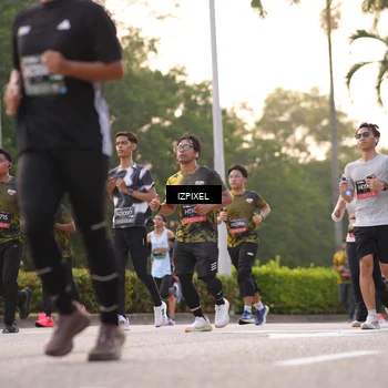 Runner Photo 6397305