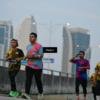 Runner Photo 6397473
