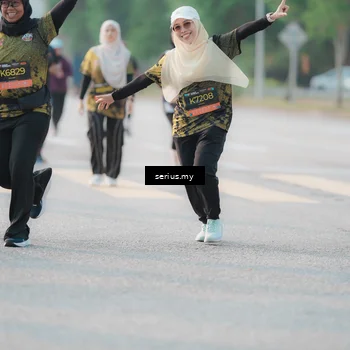 Runner Photo 6397636