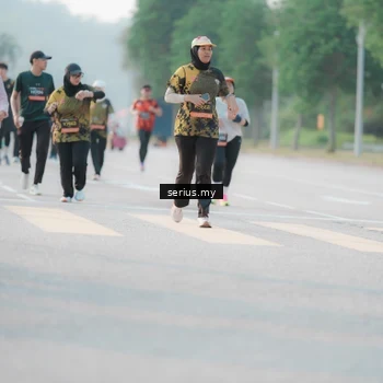 Runner Photo 6397733