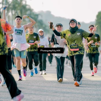 Runner Photo 6397740