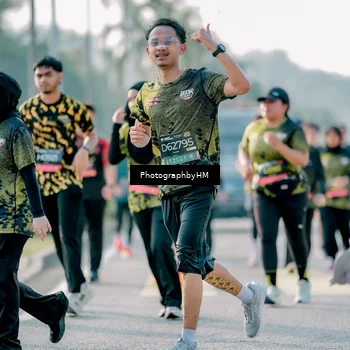 Runner Photo 6397910