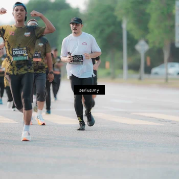 Runner Photo 6397935