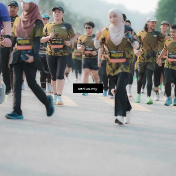 Runner Photo 6398012