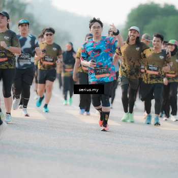 Runner Photo 6398028