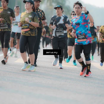 Runner Photo 6398035