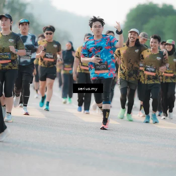Runner Photo 6398047