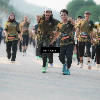 Runner Photo 6398059
