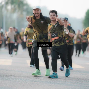 Runner Photo 6398101