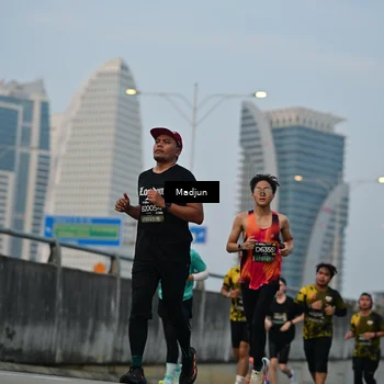Runner Photo 6398119