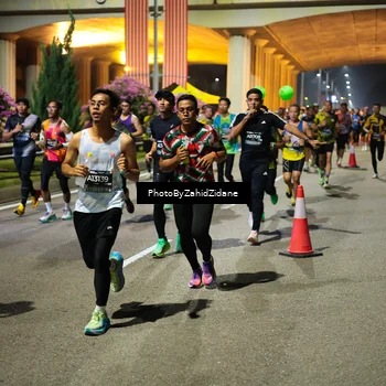 Runner Photo 6398177
