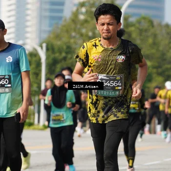 Runner Photo 6398208