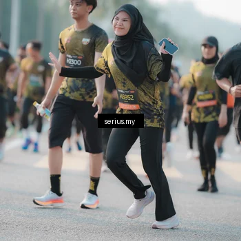 Runner Photo 6398231