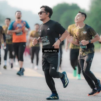 Runner Photo 6398272