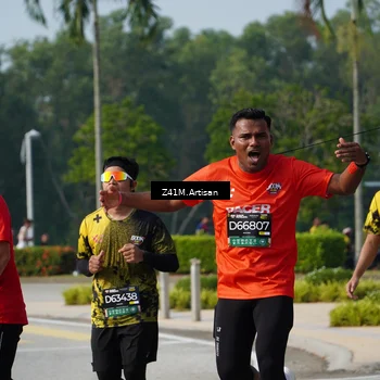 Runner Photo 6398330