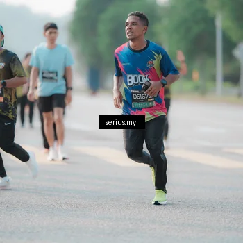 Runner Photo 6398333