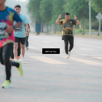 Runner Photo 6398337