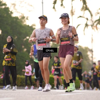 Runner Photo 6398348