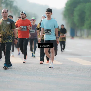 Runner Photo 6398354