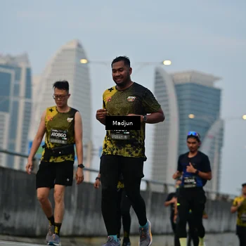 Runner Photo 6398355