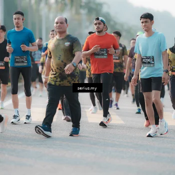 Runner Photo 6398359