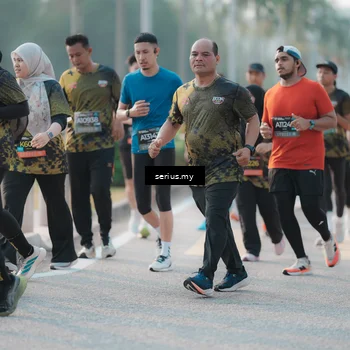 Runner Photo 6398363